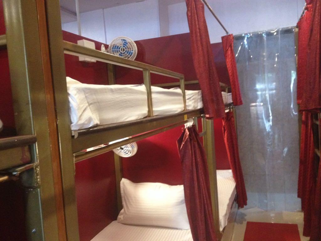 Dream Dormitory Мумбаи Экстерьер фото