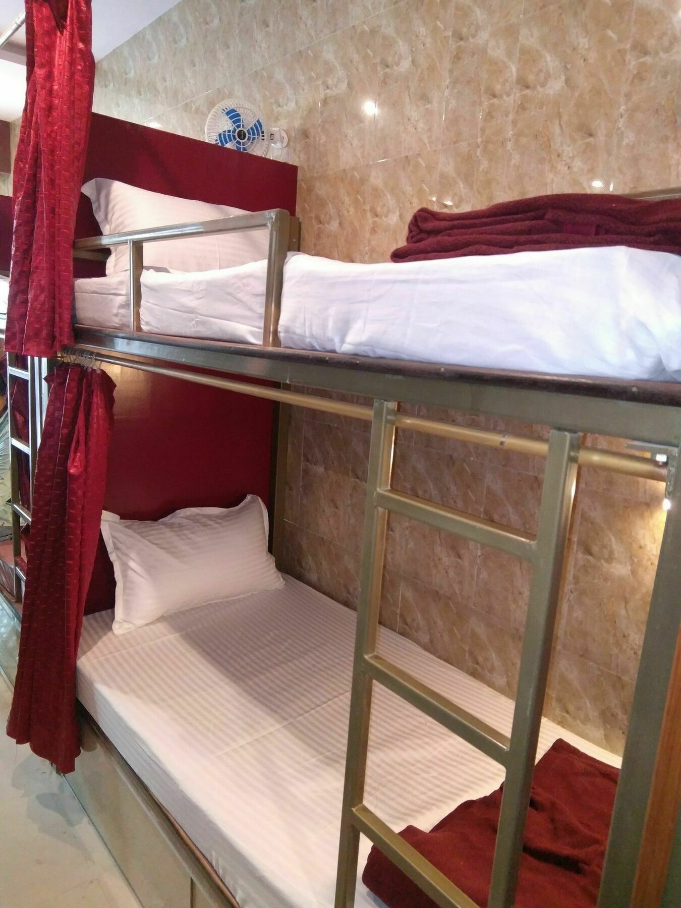 Dream Dormitory Мумбаи Экстерьер фото